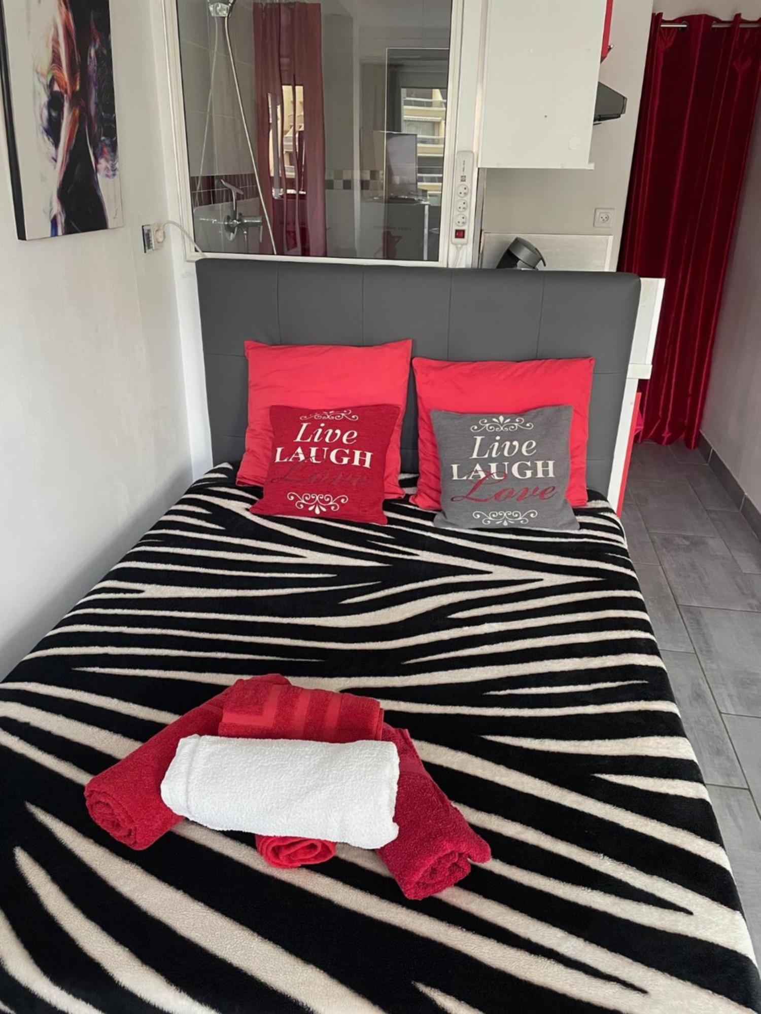Naturist Paradise In « Swinging Cap » Appartement Agde